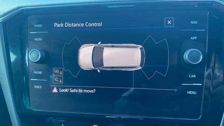 Volkswagen Passat 2.0 TDI EVO SCR R-Line 5dr DSG Diesel Estate